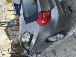 BMW 123d automat - imagine 9