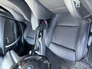 BMW 123d automat - imagine 6