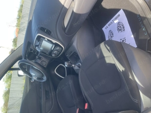 Renault Captur An 2018 DCi 1500 cm 90 cp E 6 Navi  - imagine 8