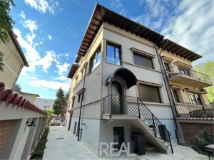 Vila office premium de vanzare in zona Timpuri Noi - Tineretului