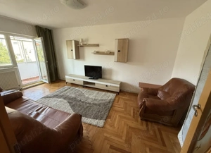 apartament cu 4 camere de inchiriat in zona lipovei 