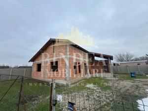 Casa individuala 505mp teren Giarmata