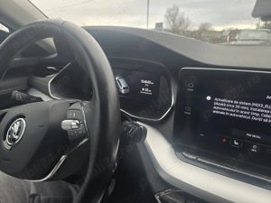 Skoda Octavia 2.0  - imagine 10