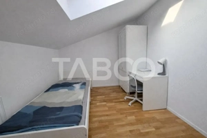 Casa de locuit + spatiu comercial de vanzare in Cisnadie - imagine 18