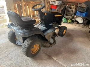 tractoras de tuns iarba