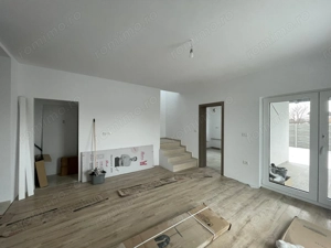 Duplex 4 camere - aproape de drumul principal - Mosnita Noua