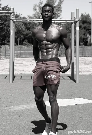 Întâlniri minunate doar cu femei mature și cupluri