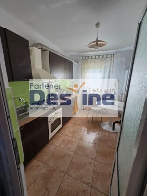 Targu Cucu - Apartament 3 camere decomandat - 68mp - imagine 3