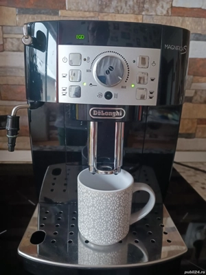 Expresor DeLonghi Magnifica S 