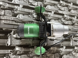 Malaxor hikoni adeziv