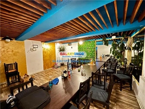 INCHIRIERE SPATIU COMERCIAL - CURTE PROPRIE - ZONA ULTRACENTRAL