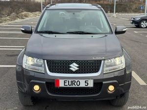 Suzuki Grand Vitara facelift   4x4   Trapa   Xenon   Piele