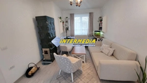 Casa cu 5 camere si teren generos de 1514 mp în centrul Sebesului - imagine 2