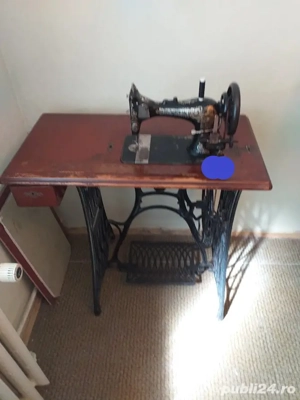 Masina de cusut veche kayser - imagine 2