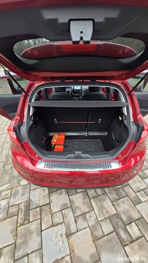 Vând Ford Fiesta 39.265 km, îngrijit și stare perfectă de funcționare - imagine 6