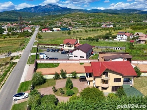 Casă de vânzare   110 mp, curte spațioasă și grădină verde - imagine 3