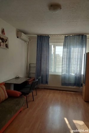 Proprietar inchiriez garsoniera zona Lipovei