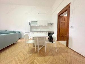 Apartament spațios 4 camere,  Piata Victoriei - imagine 7