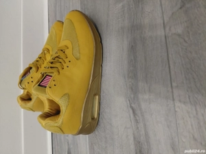 Adidași nou mărimea 39