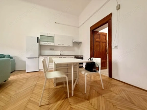 Apartament spațios 4 camere,  Piata Victoriei - imagine 4