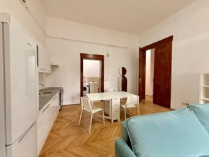 Apartament spațios 4 camere,  Piata Victoriei - imagine 5