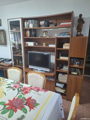 Vind apartament 4 cam D-na Ghica ,sect 2 Bucuresti