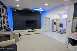 Pantelimon - Selgros, Hala 577 mp, Teren 850 mp. Separat: Vila 180 mp - imagine 16