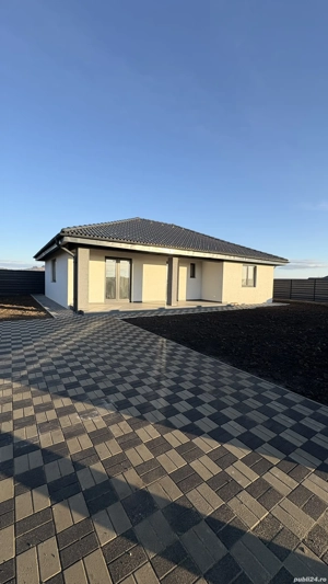 Casă de vânzare Sanpetru - lângă dealul Lempes Comision 0%