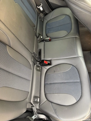 BMW X1 xDrive20i Model M Sport - imagine 10