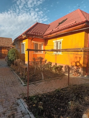 Casă de vânzare in Brașov Stupini cu teren de 1891mp.Proprietar.