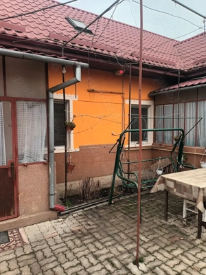 Casă de vânzare in Brașov Stupini cu teren de 1891mp.Proprietar. - imagine 2