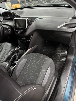 Peugeot 2008SUV UNIC proprietar  - imagine 4
