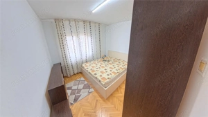 Apartament cu 2 camere decomandat etaj 4 zona Soarelui - imagine 2