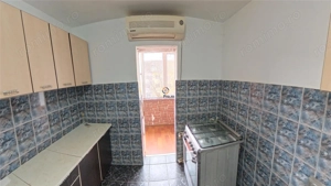 Apartament cu 2 camere decomandat etaj 4 zona Soarelui - imagine 9