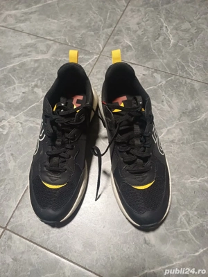 Hugo Boss Kane Runner - imagine 2