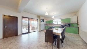 Casă de vacanță/Pensiune | Bran | 728 mp curte - imagine 4