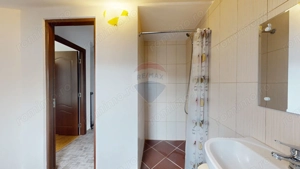 Casă de vacanță/Pensiune | Bran | 728 mp curte - imagine 19