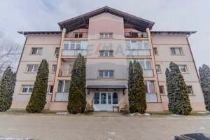 2 camere- CHIRIE- strada Ghimbavului 52 ( Cristian)