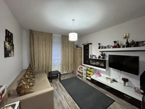 Apartament 2 camere, decomandat, curte privată securizată – Rahova