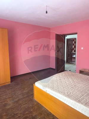 Casă cu 4 camere de vânzare - Beiu, Teleorman - imagine 5