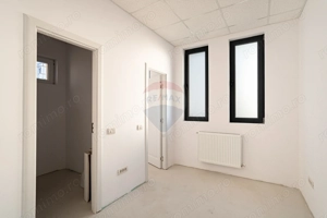 Spațiu premium de închiriat 150mp, în zona Spitalului Județean/Intim - imagine 11