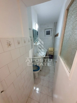 Apartament cu 2 camere, semidecomandat, etajul 2, zona Sagului - imagine 8