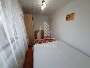 Apartament cu 2 camere, semidecomandat, etajul 2, zona Sagului - imagine 4
