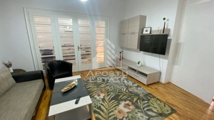 Casa, 4 camere, curte comuna de 150 mp,  zona Complexul Studentesc