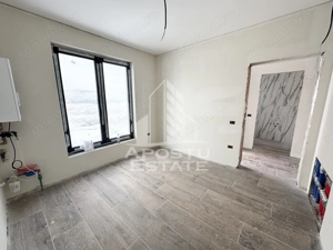 Case insiruite cu 3 camere, bucatarie inchisa, toate utilitatile. - imagine 16