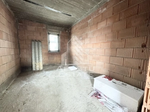Duplex cu 4 camere, bucatarie separata, toate utilitatile, la asfalt. - imagine 6