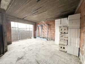 Duplex cu 4 camere, bucatarie separata, toate utilitatile, la asfalt. - imagine 2