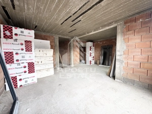 Duplex cu 4 camere, bucatarie separata, toate utilitatile, la asfalt. - imagine 4