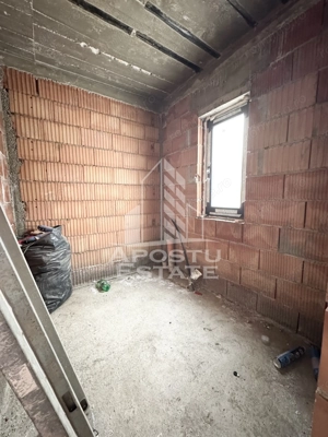 Duplex cu 4 camere, bucatarie separata, toate utilitatile, la asfalt. - imagine 7