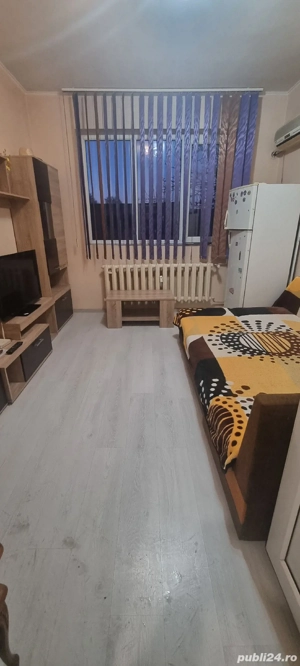 Garsoniera  semidecomandata zona Cet 